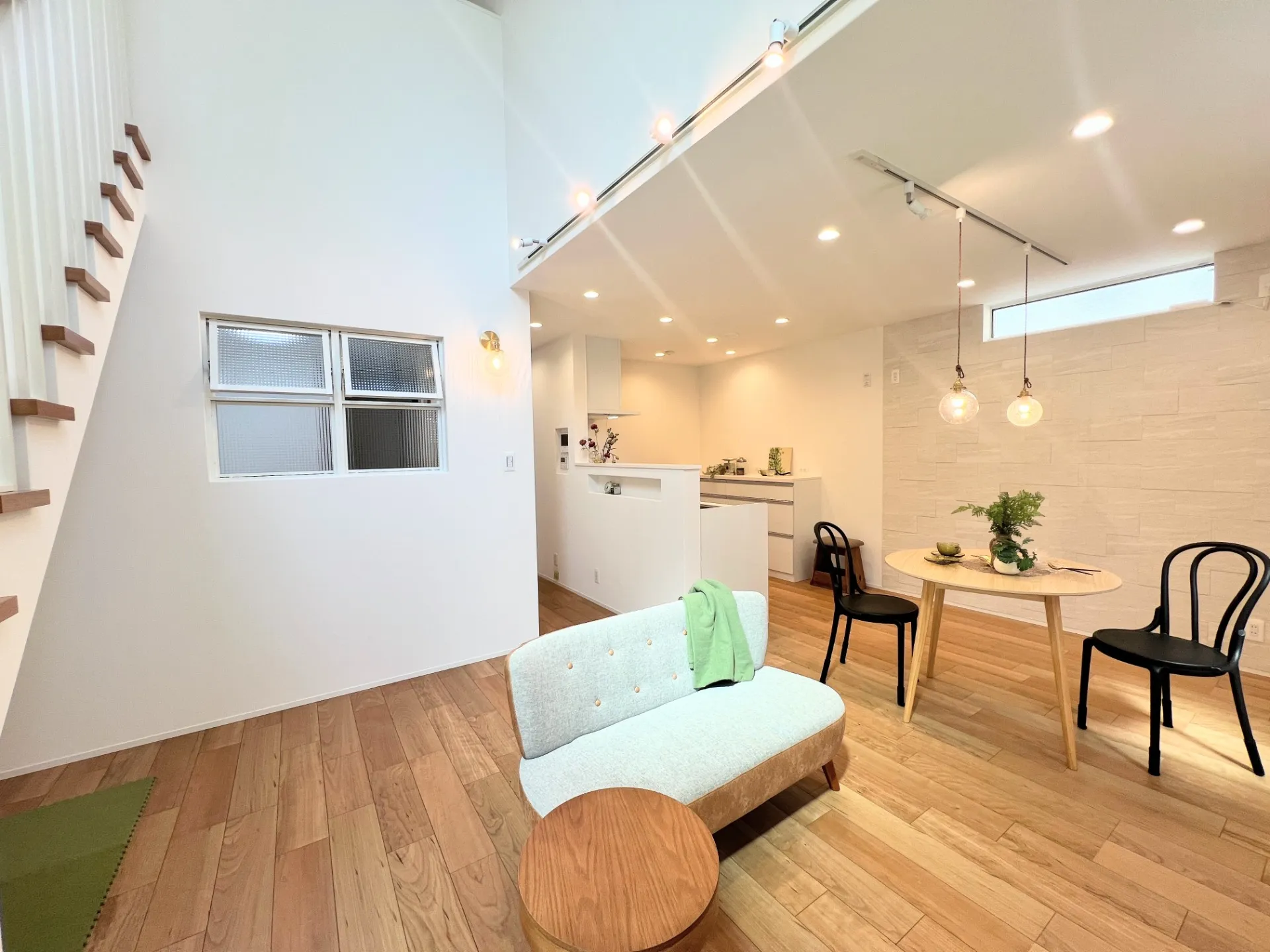 北欧風ZEH+長期優良住宅 阪神尼崎近郊建て替え